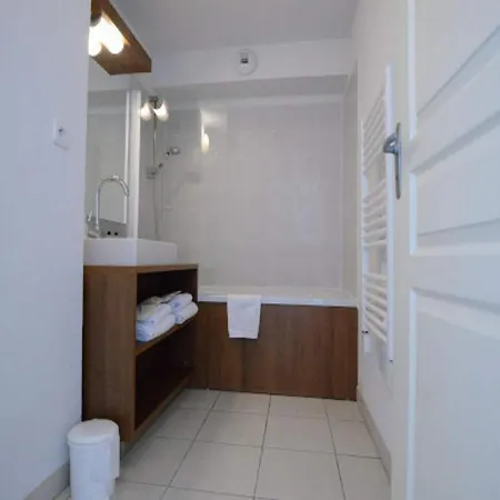 Apartment Du Chateau De Jouarres, - 4 Pers With Balcony *
