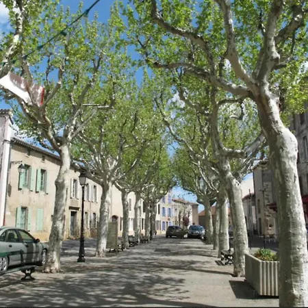 Du Chateau De Jouarres, - 4 Pers With Balcony Apartment Azille