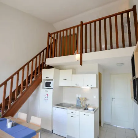 Du Chateau De Jouarres, - 4 Pers With Balcony Azille
