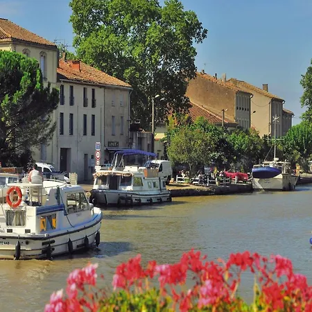 Du Chateau De Jouarres, - 4 Pers With Balcony Apartment *